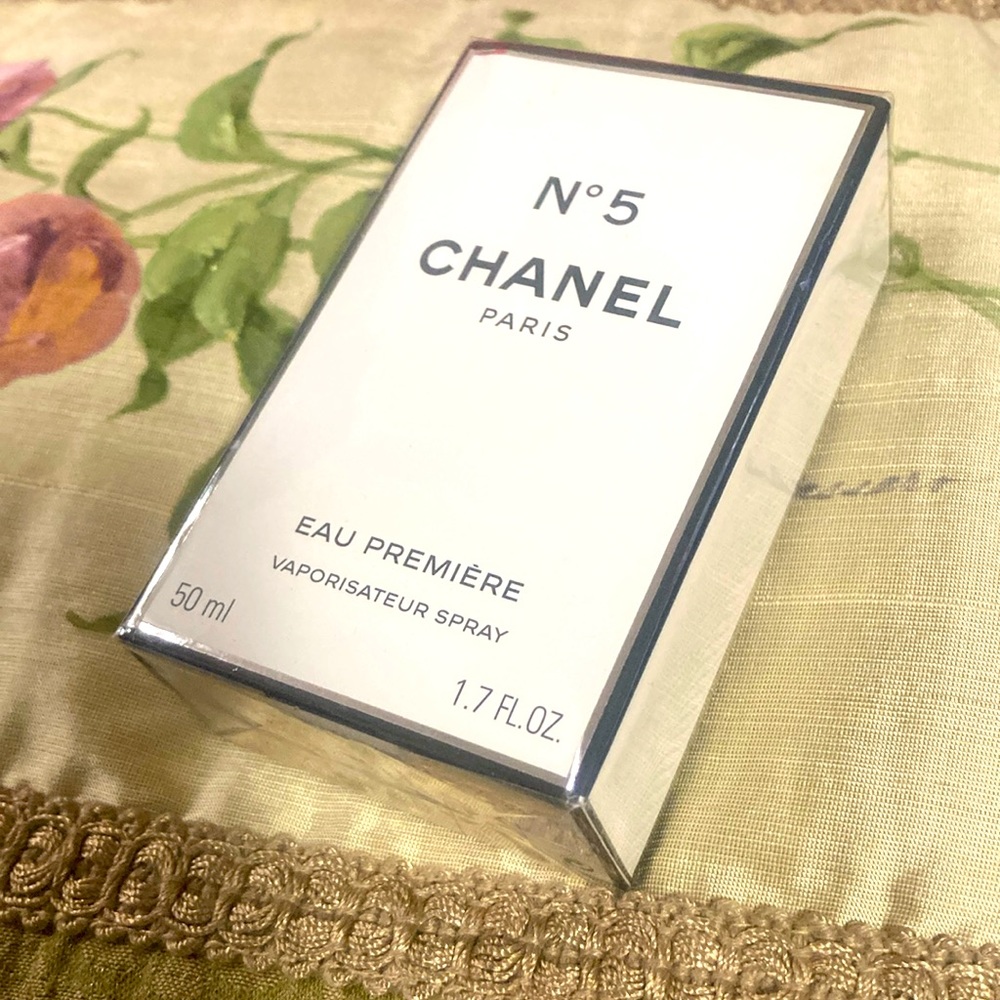 Chanel No 5